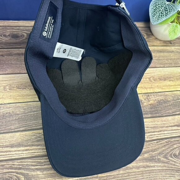 Lululemon Classic Ball Cap Adjustable "Meet You Courtside" NWT L/XL (TRNV/WHT) - Picture 5 of 10